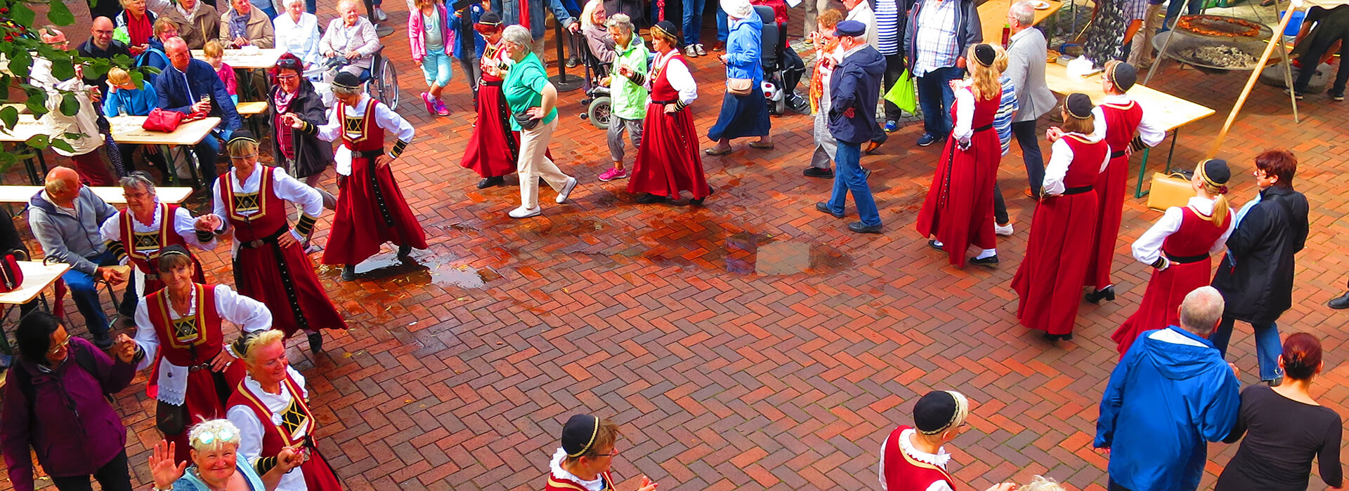 Bi Karkens to Gast - St. Clemens