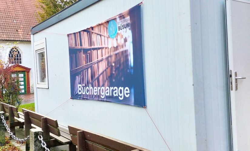 Büchergarage im Container